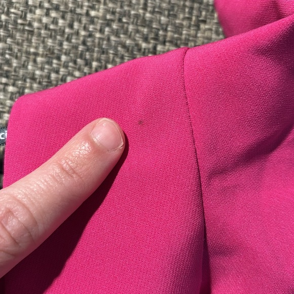 City Chic Flutter Dress in Shock Pink SZ 22 NWT - Picture 9 of 9